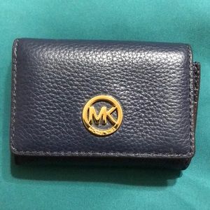 Ladies Authentic Michael Kors wallet